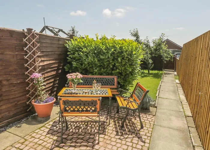 Cloverleaf Pickering